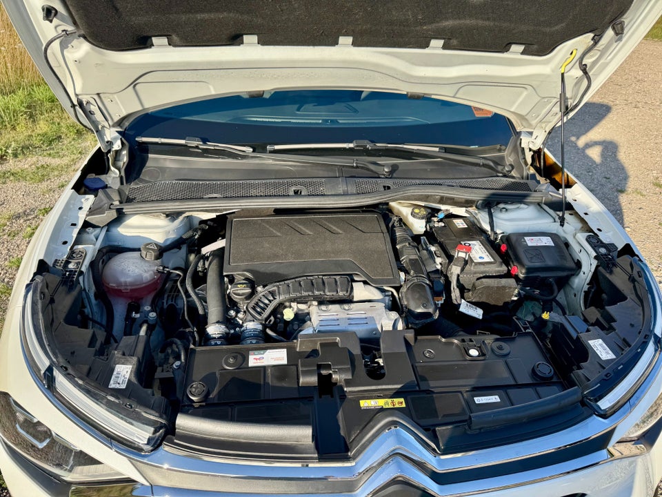 Citroën C4 1,2 PureTech 130 VTR Sport EAT8 5d