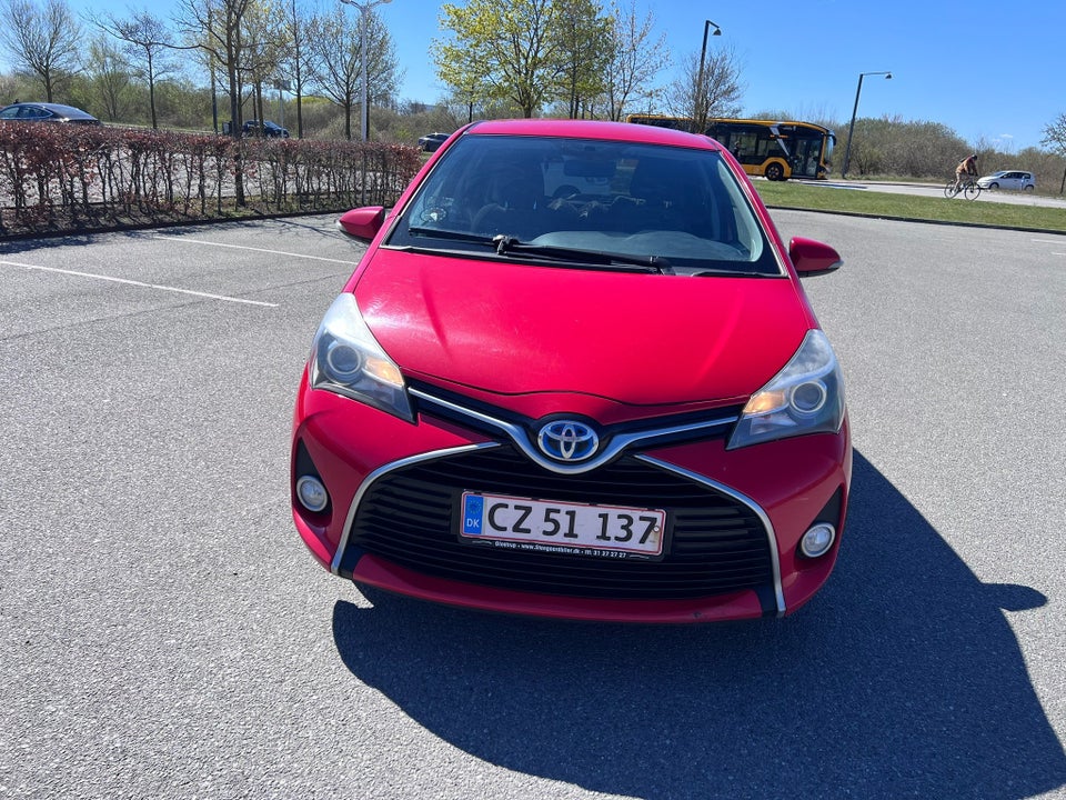 Toyota Yaris 1,5 Hybrid H2 e-CVT 5d