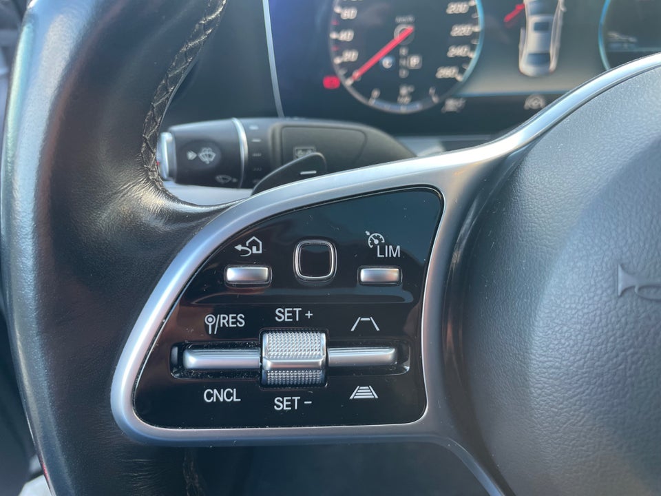 Mercedes E400 d 2,9 aut. 4Matic 4d