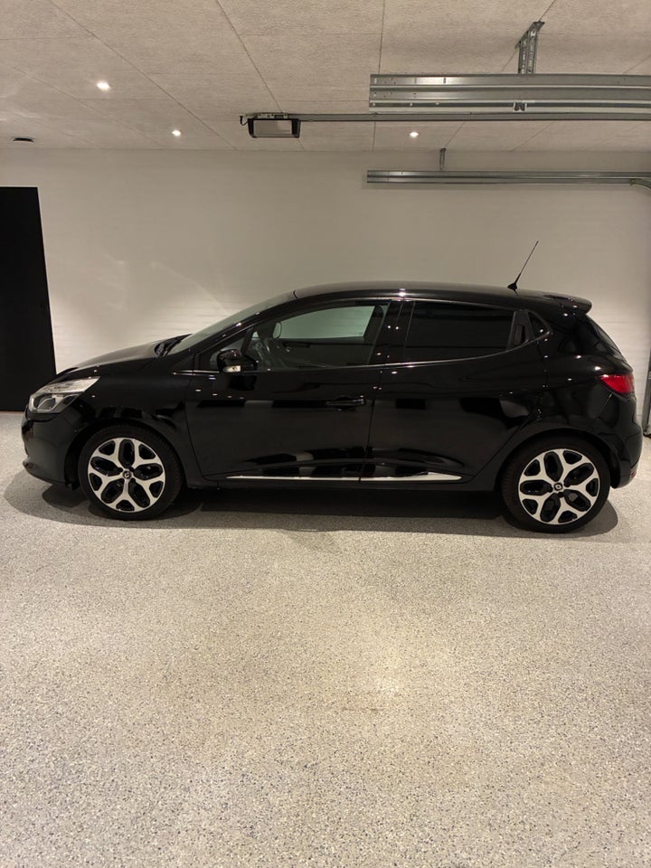 Renault Clio IV 0,9 TCe 90 Expression 5d