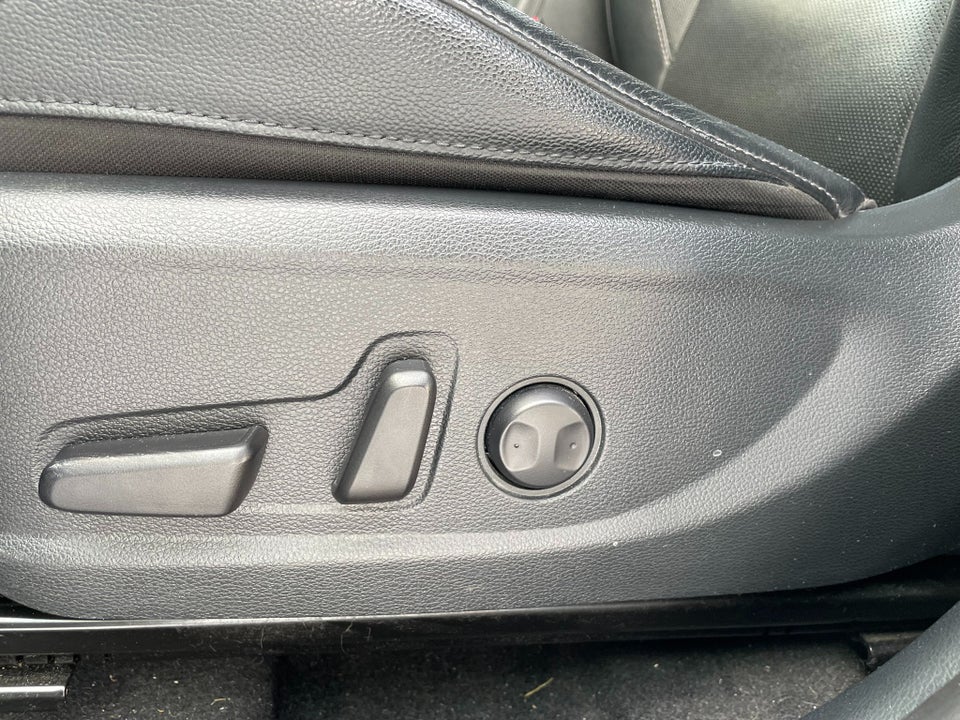 Kia e-Soul 64 Advance 5d