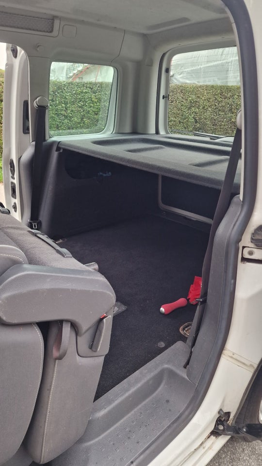 VW Caddy 1,2 TSi 85 Trendline 5d