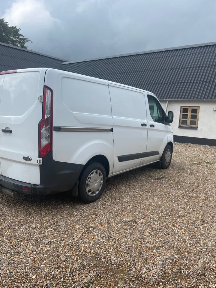 Ford Transit Custom 270S 2,2 TDCi 125 Trend Van 5d