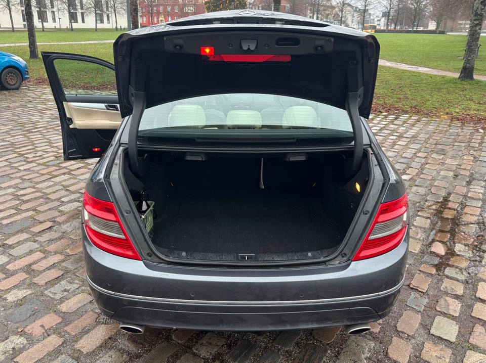 Mercedes C350 3,5 Avantgarde aut. 4d
