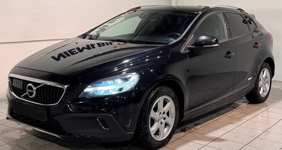 Volvo V40 CC 2,0 D3 150 Momentum aut. 5d