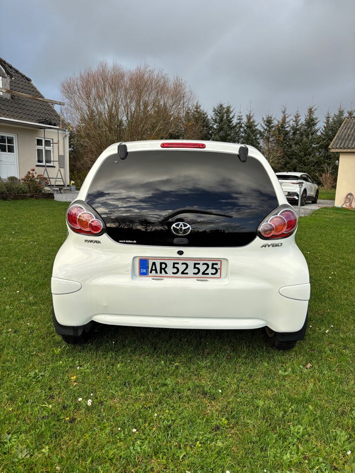 Toyota Aygo 1,0 VVT-i T1 5d