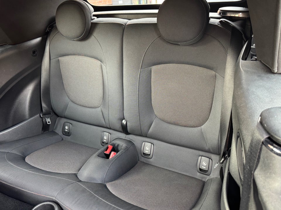 MINI Cooper 1,5 Cabriolet 2d