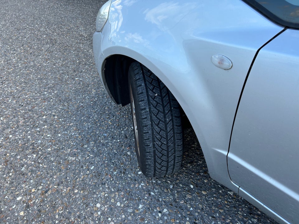 Suzuki SX4 1,6 GL 5d