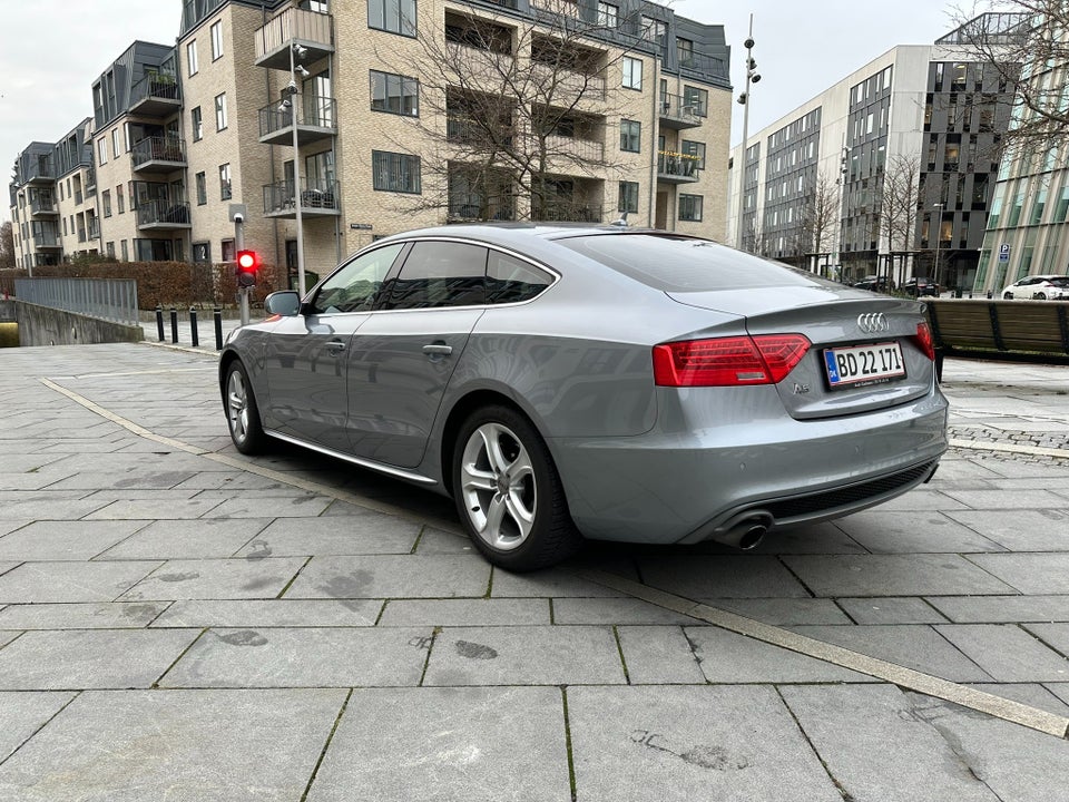 Audi A5 1,8 TFSi 144 S-line Sportback Multitr. 5d