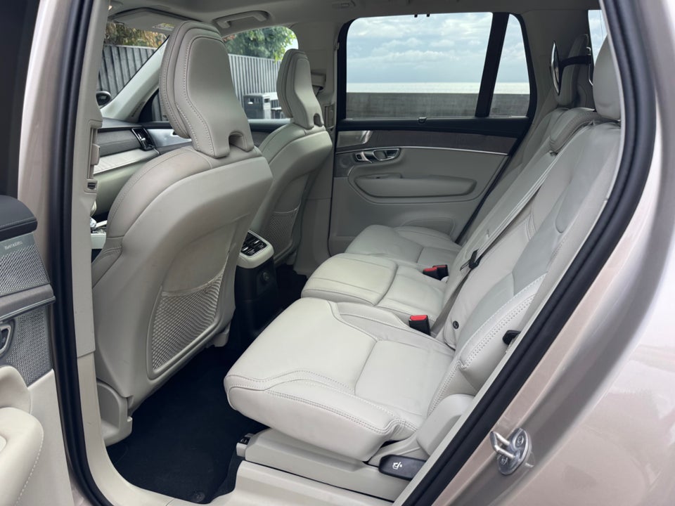 Volvo XC90 2,0 T8 ReCharge Ultra Bright aut. AWD 7prs 5d
