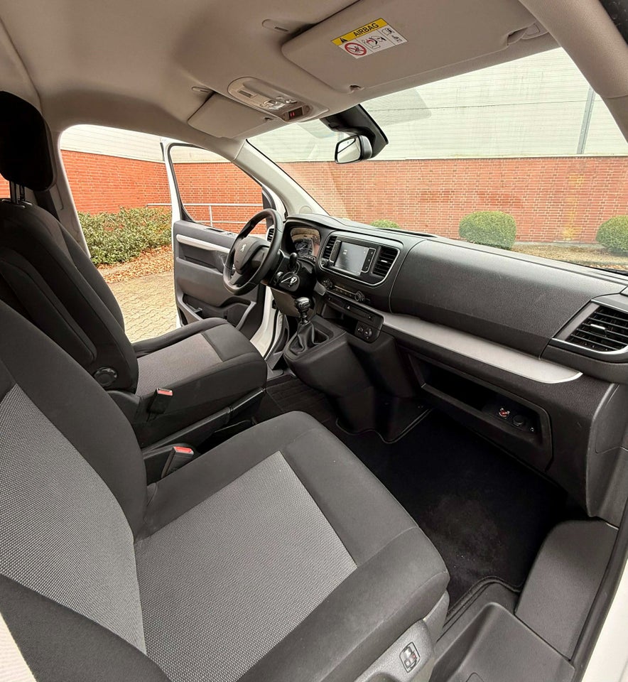 Peugeot Traveller 1,5 BlueHDi 120 L3 Active