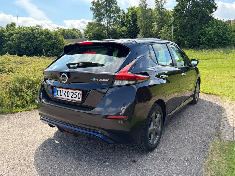 Nissan Leaf 40 Tekna 5d