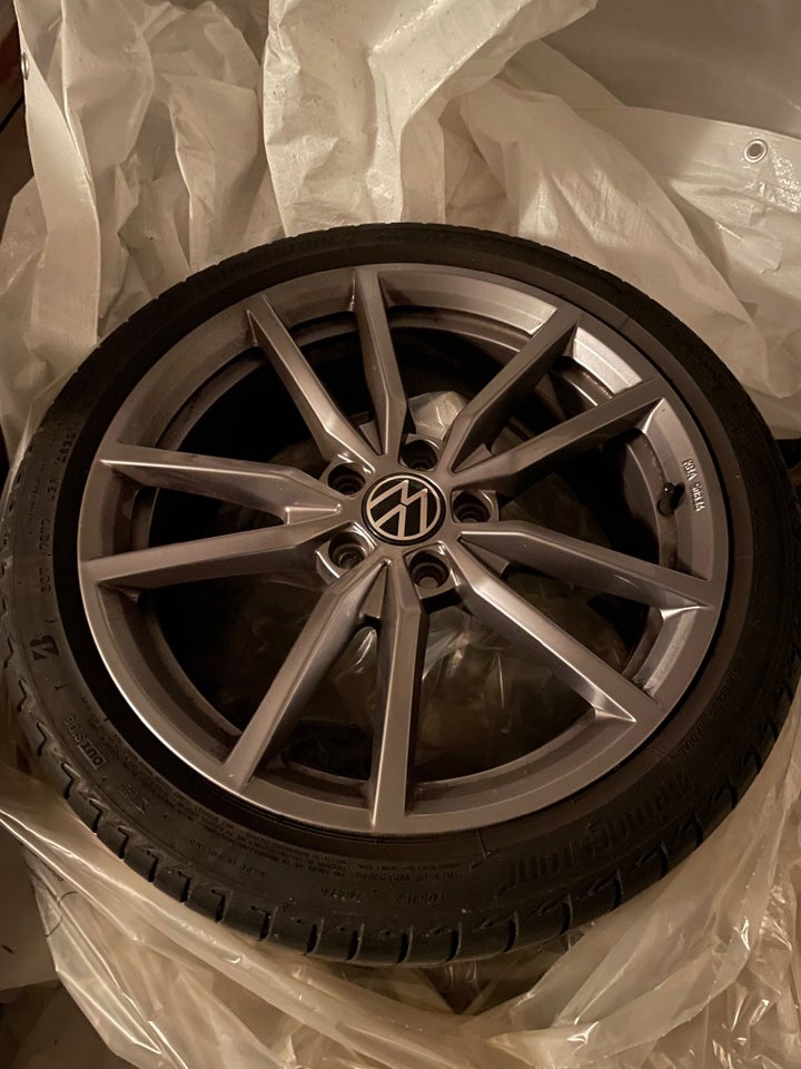 VW Golf VII 1,5 TSi 130 Comfortline Connect 5d