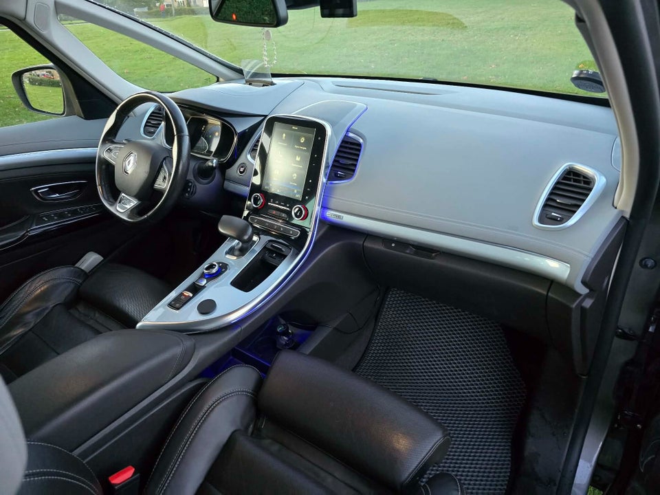 Renault Espace 1,6 dCi 160 Initiale Paris EDC 5d