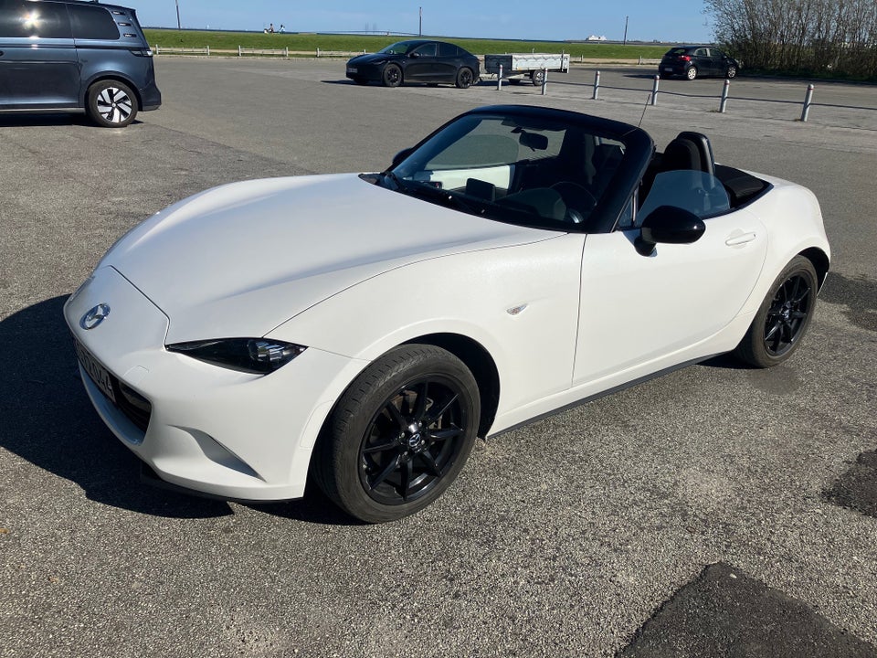 Mazda MX-5 1,5 SkyActiv-G 132 Roadster Edition 2d
