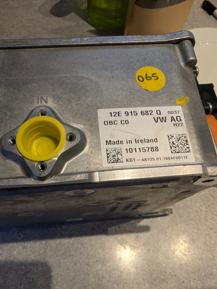 VW e-Up! High Up! 5d