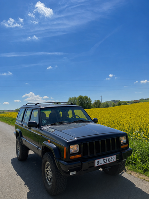 Jeep Cherokee 4,0 Limited aut. 5d