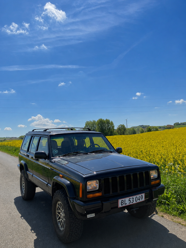 Jeep Cherokee 4,0 Limited aut. 5d