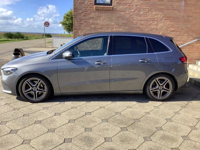 Mercedes B220 d 2,0 Progressive aut. 5d