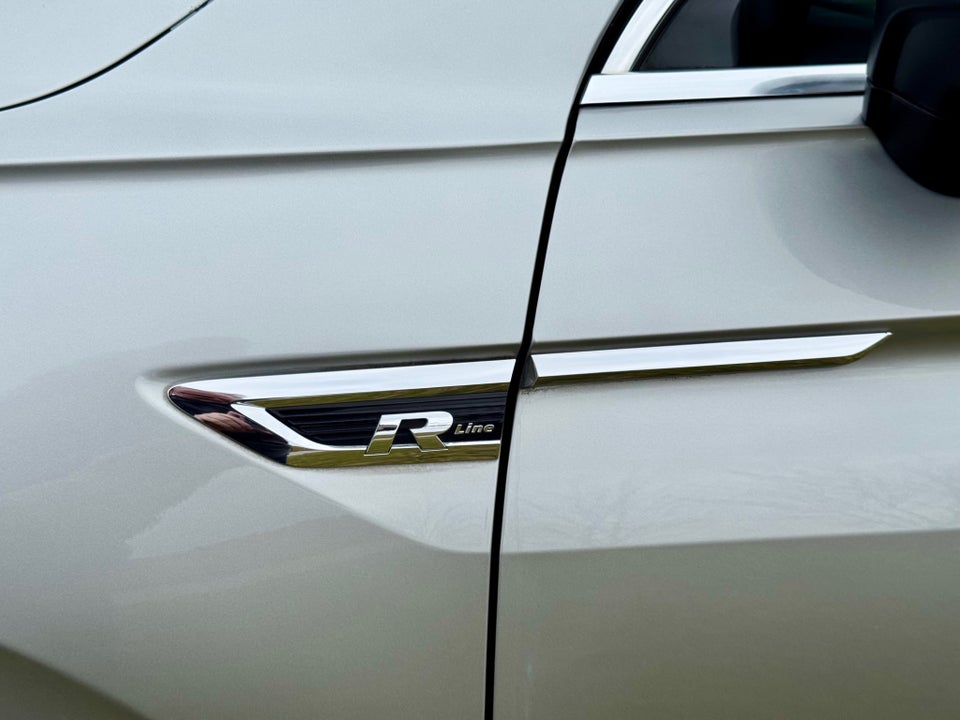 VW Tiguan 1,4 TSi 150 R-line DSG 4Motion 5d