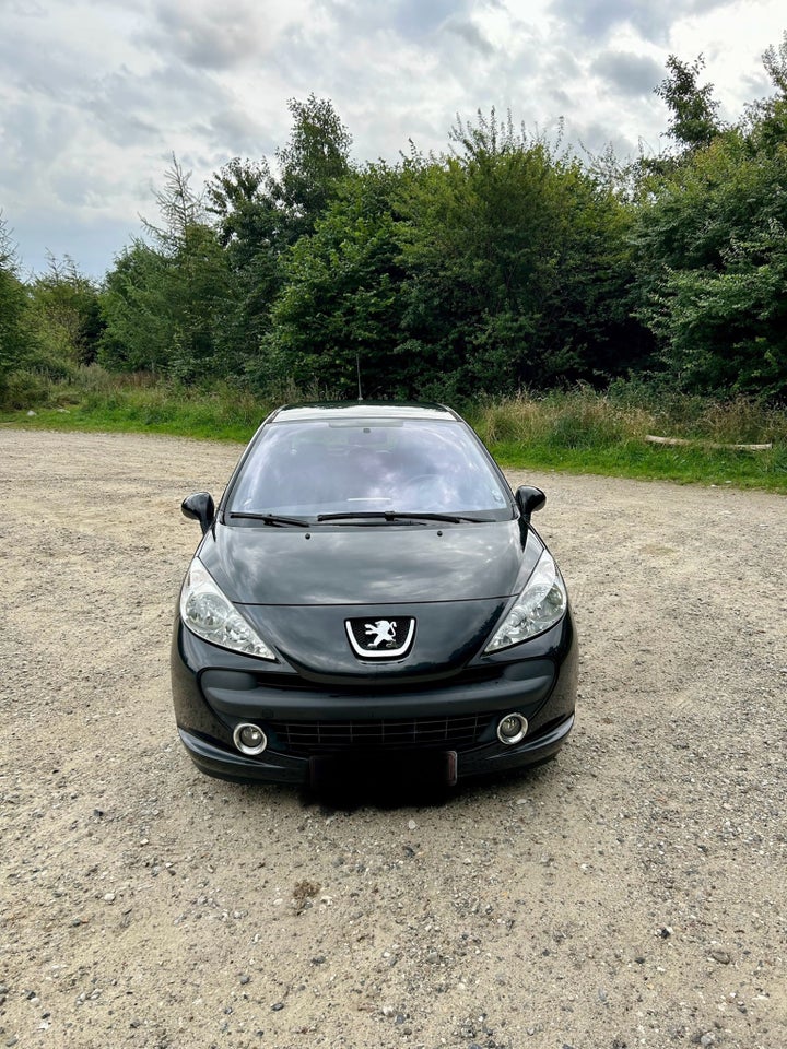 Peugeot 207 1,6  5d