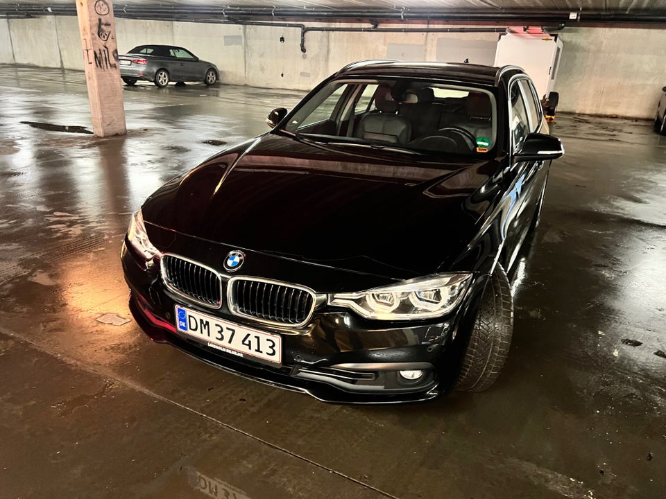 BMW 330i 2,0 Touring aut. 5d