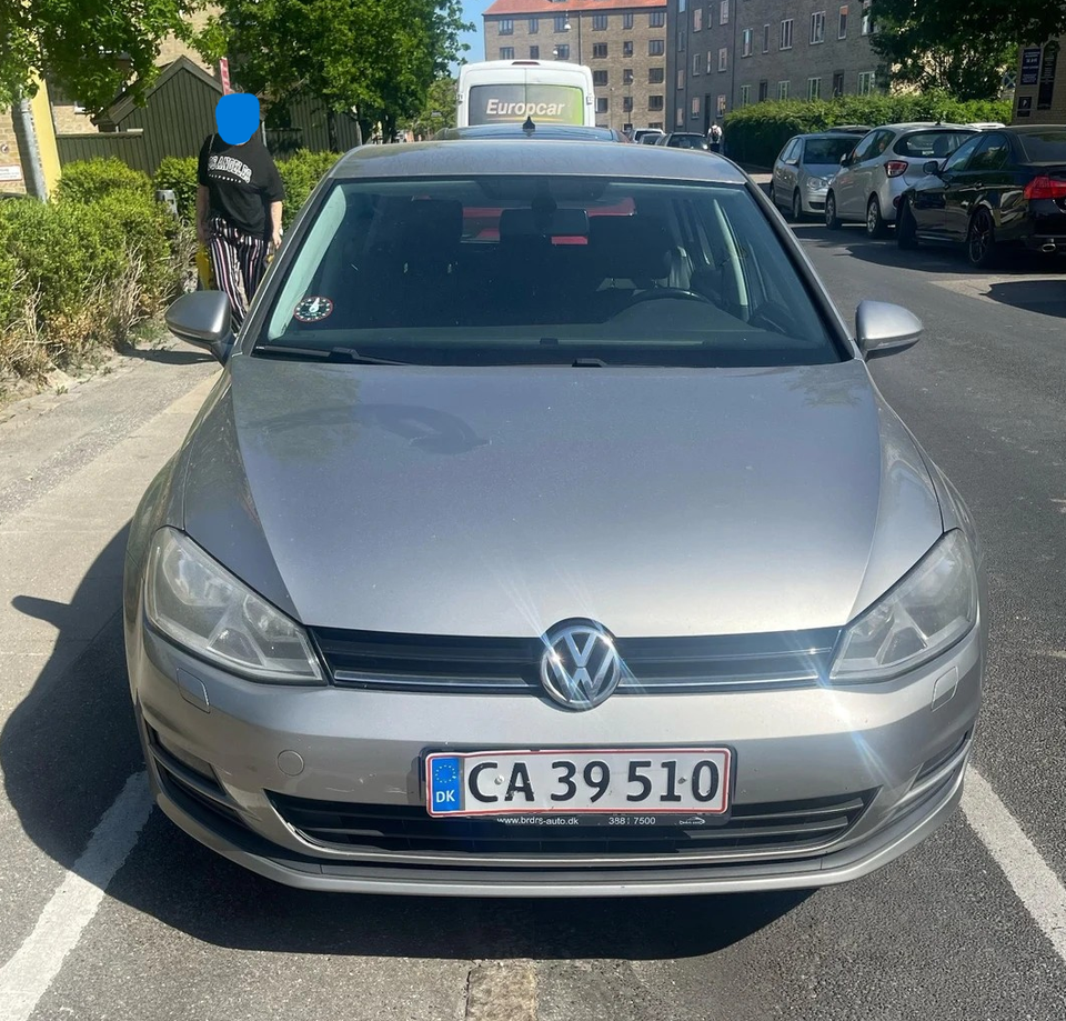 VW Golf VII 1,6 TDi 105 Comfortline BMT 5d