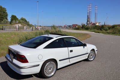 Opel Calibra 2,0i 16V 3d