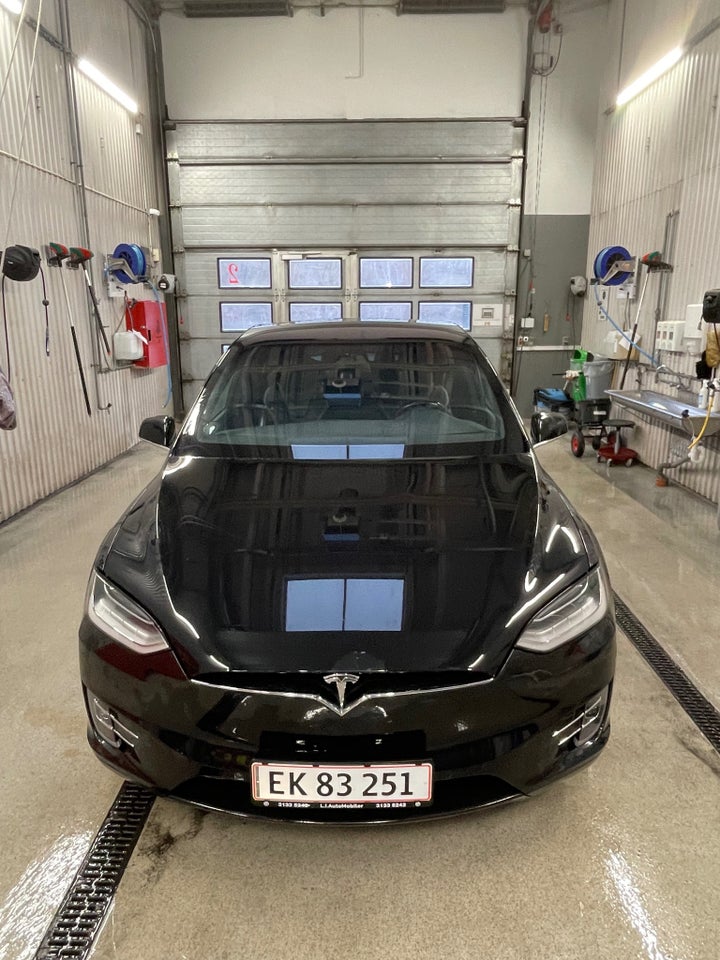 Tesla Model X 75D 7prs 5d