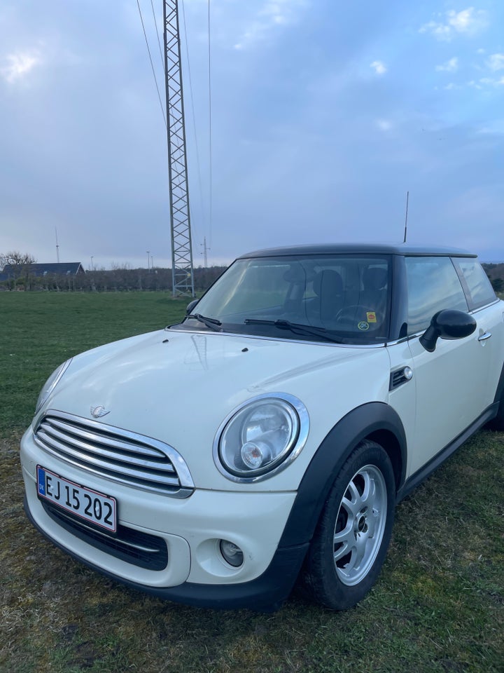 MINI Cooper 1,6 aut. 3d