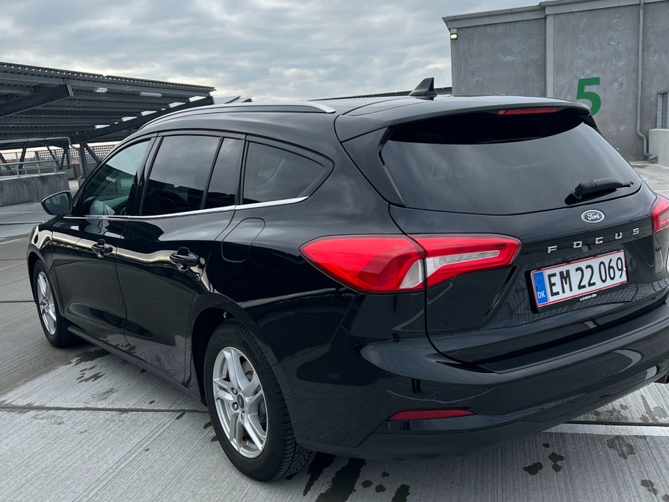 Ford Focus 1,5 EcoBlue Titanium Business stc. aut. 5d