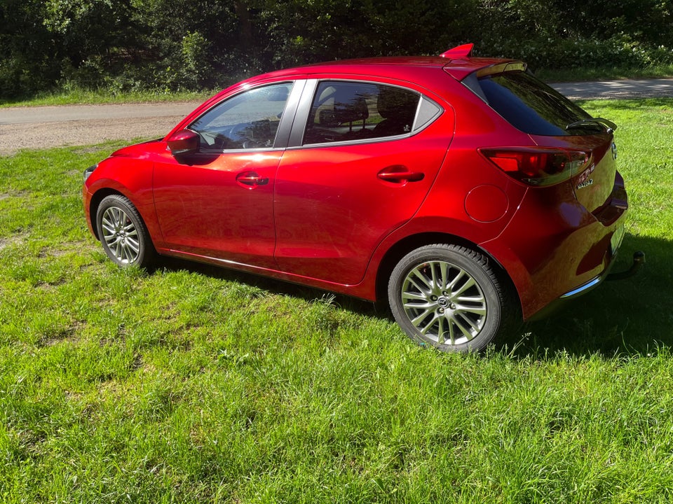 Mazda 2 1,5 SkyActiv-G 90 Cosmo 5d