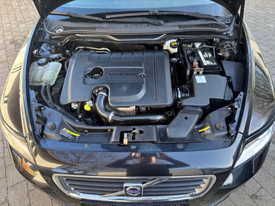 Volvo V50 1,6 D Momentum VIP 5d