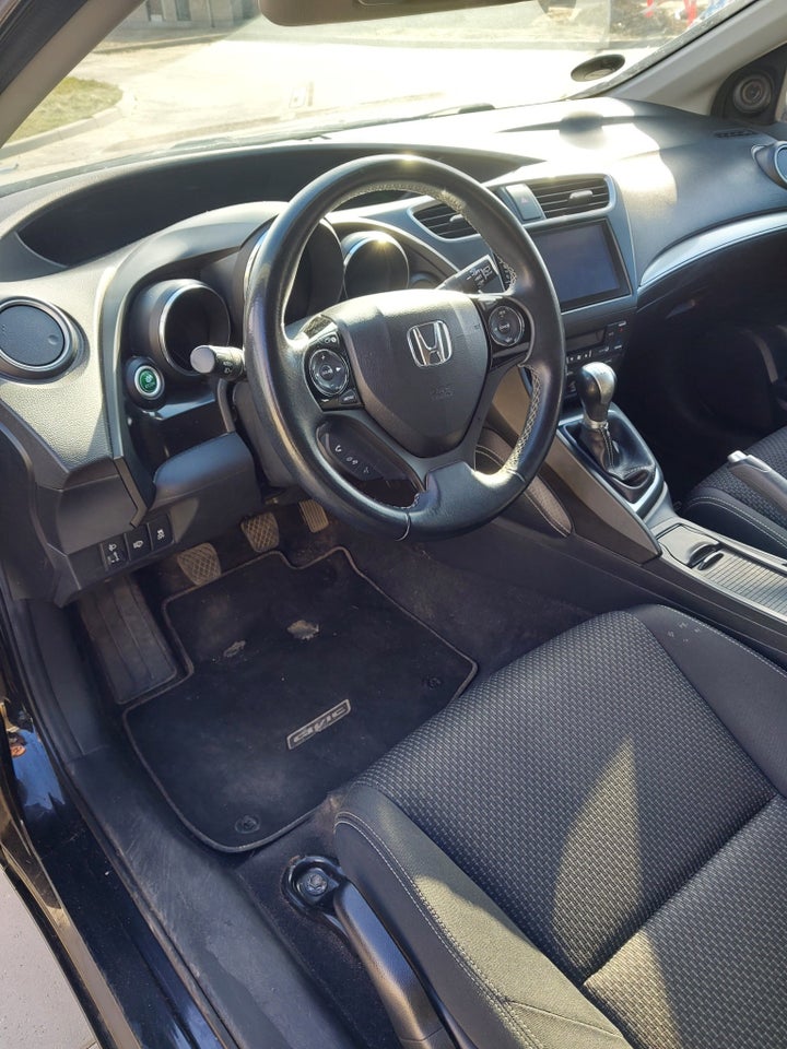 Honda Civic 1,6 i-DTEC Comfort Tourer 5d