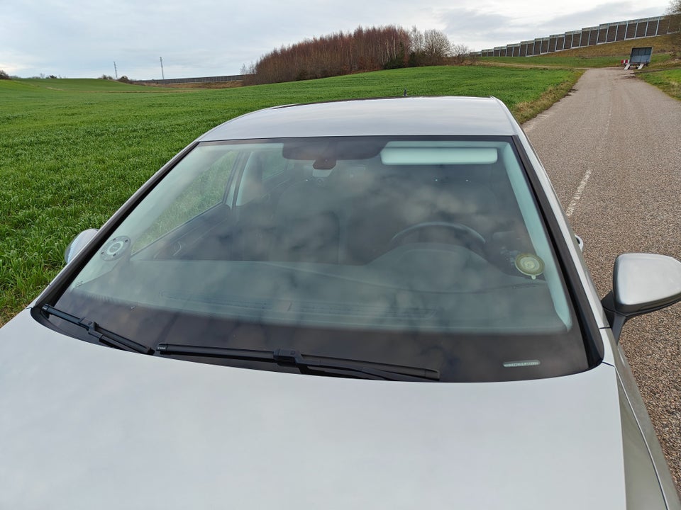 VW Golf VII 1,5 TSi 150 Highline DSG 5d