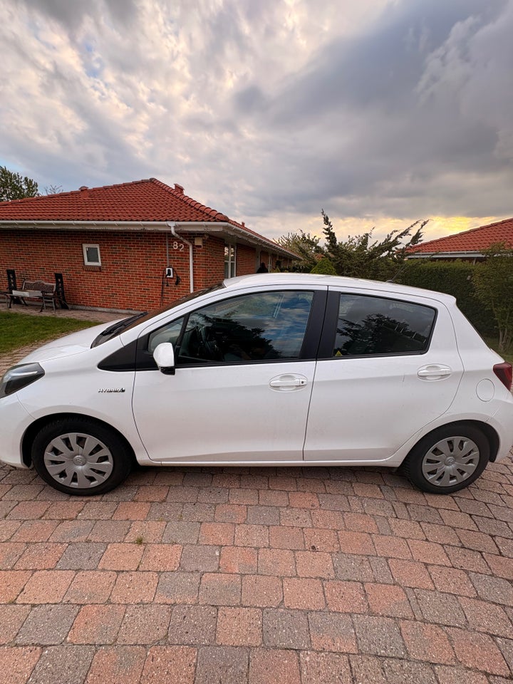 Toyota Yaris 1,5 Hybrid H2 Komfort e-CVT 5d