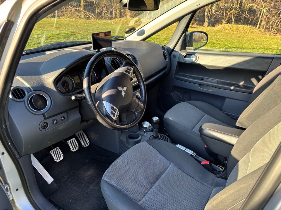 Mitsubishi Colt 1,3 Intense ClearTec Coolpack 5d