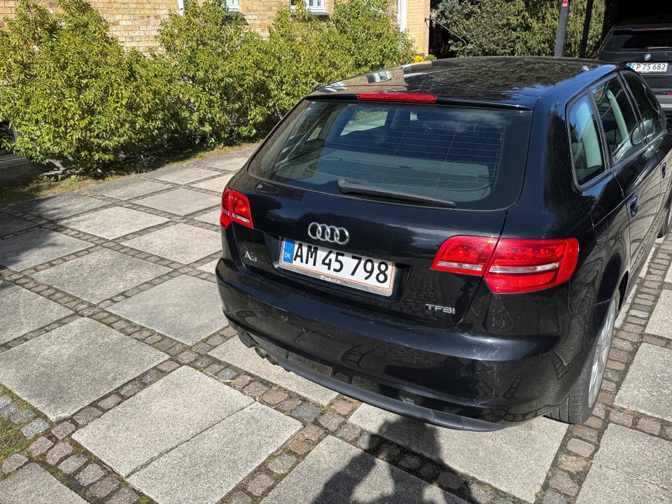 Audi A3 1,4 TFSi 122 Ambition Sportback 5d