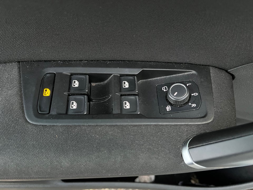 VW Touran 1,5 TSi 150 Highline DSG 7prs 5d