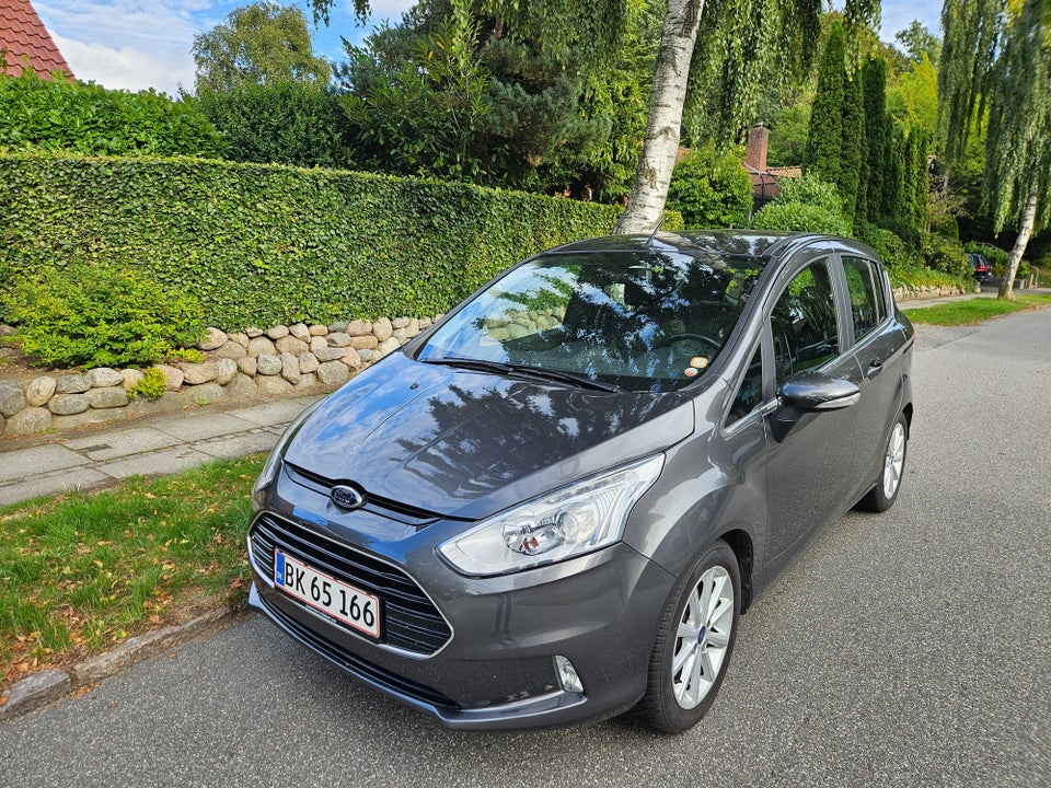 Ford B-MAX 1,0 SCTi 125 Titanium 5d