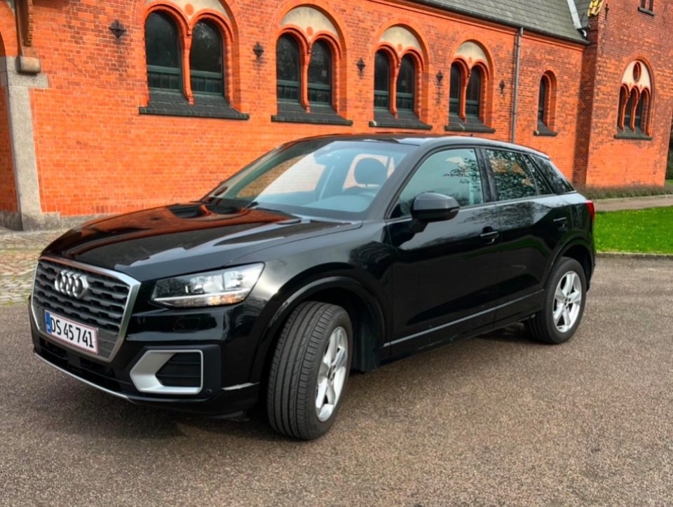 Audi Q2 30 TFSi Sport Prestige plus 5d