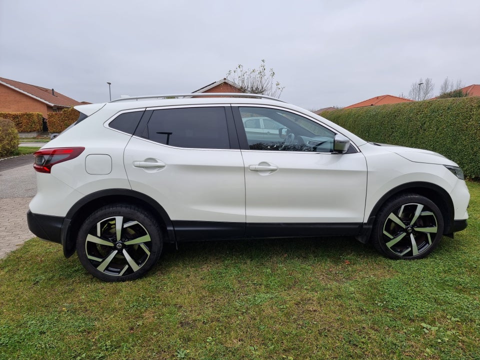 Nissan Qashqai 1,2 Dig-T 115 Tekna+ X-tr. 5d