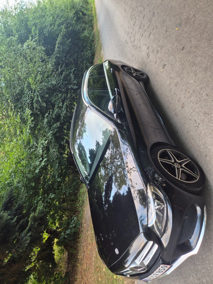 Mercedes C220 d 2,2 AMG Line stc. aut. 5d