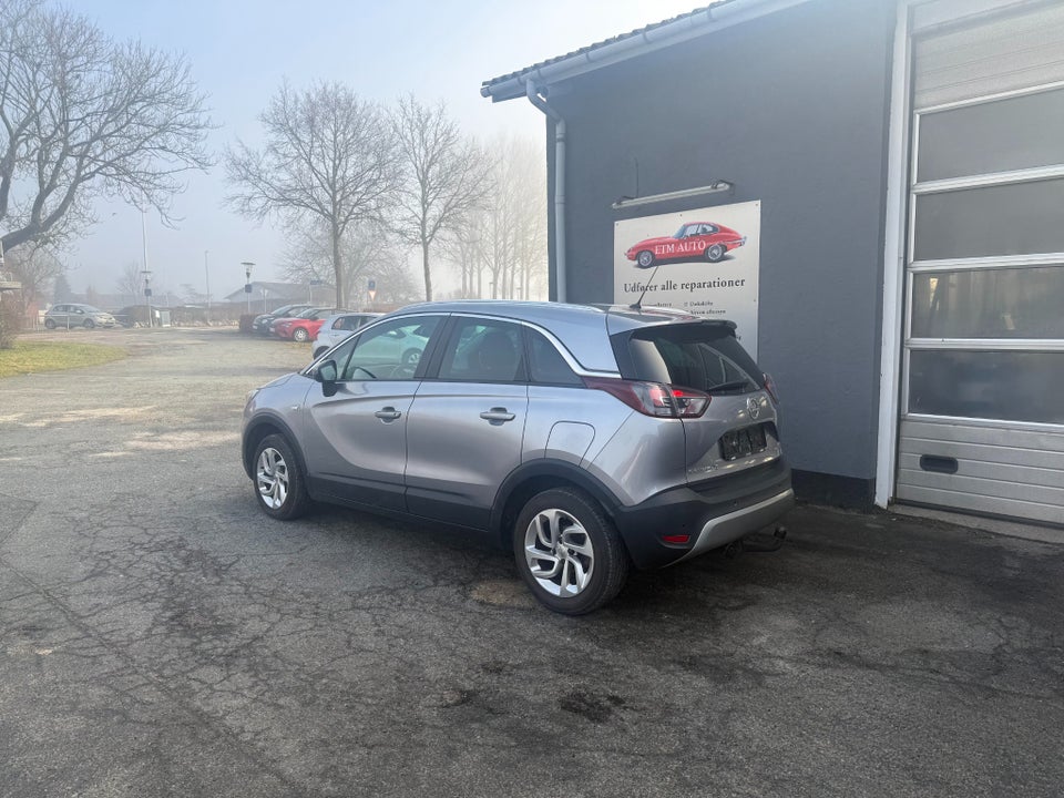 Opel Crossland X 1,2 T 110 Impress 5d