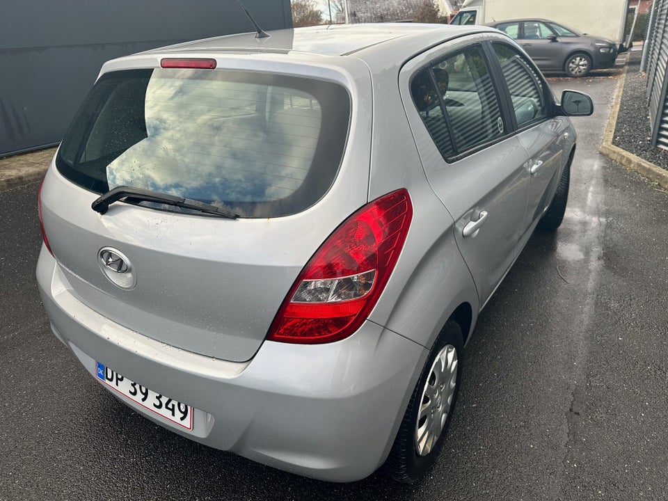 Hyundai i20 1,25 Classic 5d