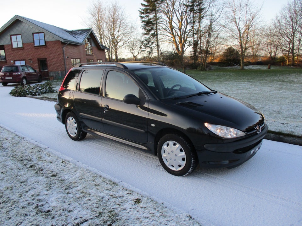 Peugeot 206 1,4 XR stc. 5d