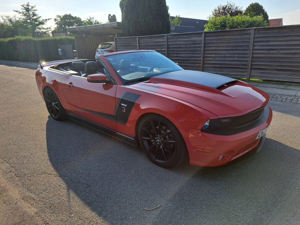 Ford Mustang 4,6 GT Premium Coupé aut. 2d