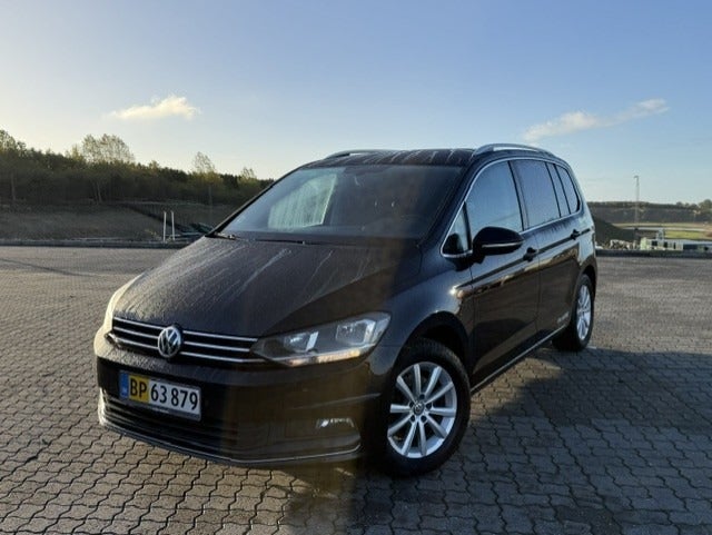 VW Touran 2,0 TDi 150 Highline DSG Van 5d
