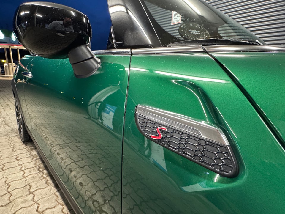 MINI Cooper S 2,0 Essential Cabriolet aut. 2d