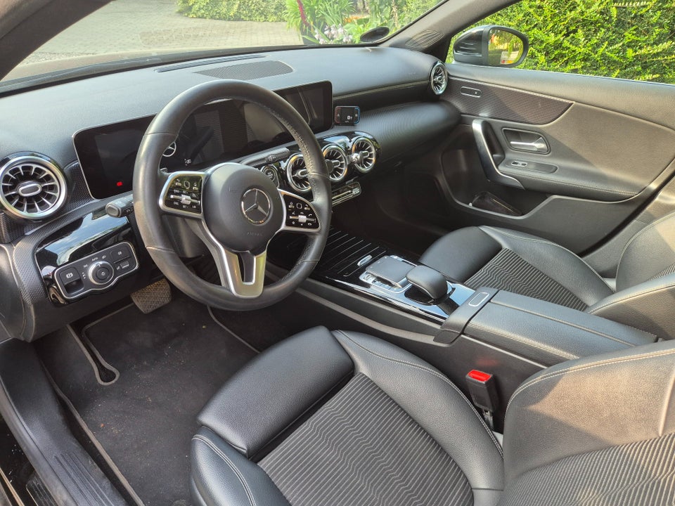 Mercedes A200 d 2,0 Progressive Line aut. 5d